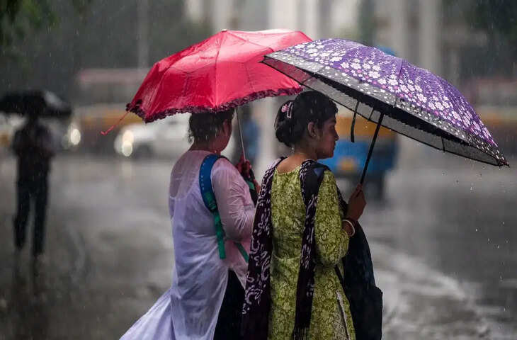 Weather Alert: दिल्ली में बारिश का येलो अलर्ट, उत्तर भारत समेत कई राज्यों में आंधी-बारिश और बिजली गिरने की चेतावनी