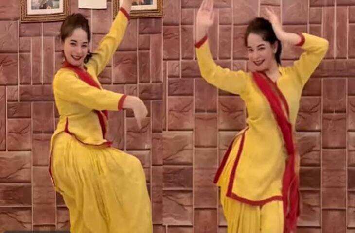 हरा सूट पहन लड़की ने किया डांस, देखते ही दीवानी हुई पब्लिक, वायरल वीडियो..
