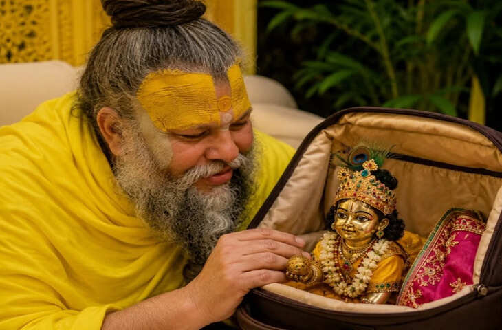 लड्डू गोपाल को घर पर अकेला छोड़कर बाहर जा सकते हैं या नहीं? प्रेमानंद महाराज ने बताया सेवा का सही भाव