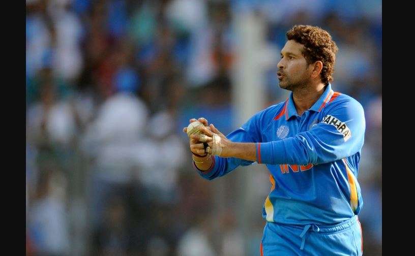 "Sachin Tendulkar bowling11111" "Sachin Tendulkar bowling-111111111111111" "Sachin Tendulkar bowling-1111111111" "Sachin Tendulkar bowling-111111" 