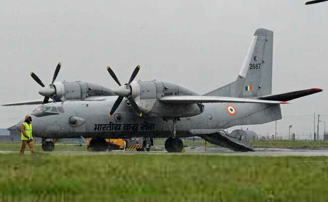 Antonov AN-32: भारतीय वायुसेना की रीढ़ माने जाने वाले इस विमान की कहानी, आज भी देश में सेवा दे रहे हैं 100 से ज्यादा एयरक्राफ्ट