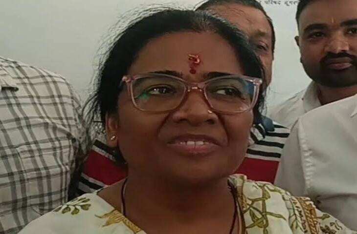 डूंगरपुर नगर परिषद में BJP की सुशीला गुप्ता सभापति बनीं, कांग्रेस प्रत्याशी को 13 वोट से हराया
