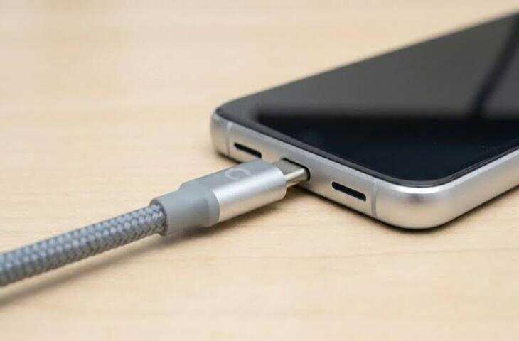 Fast Charging: Type-C या Type-A, कौन सी केबल करती है फोन को जल्दी चार्ज? जानें सही केबल चुनने का तरीका