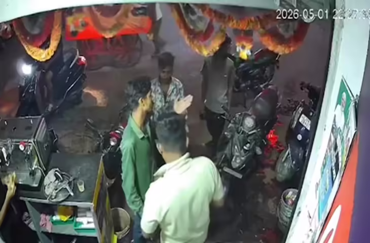 सूरत में उधार पर गुटखा नहीं देने पर हमला, CCTV में कैद वारदात; पुलिस की त्वरित कार्रवाई