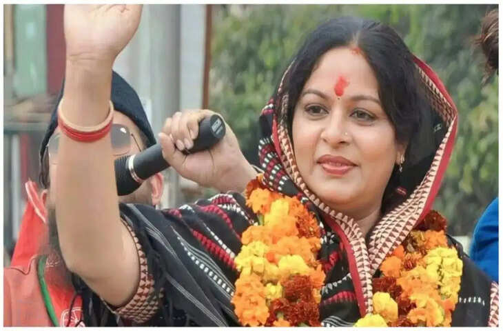 CM योगी के औरंगजेब बयान पर सपा सांसद रुचि वीरा का पलटवार, बोलीं- गड़े मुर्दे उखाड़ने की जरूरत; 6 सीटें जीतने का दावा