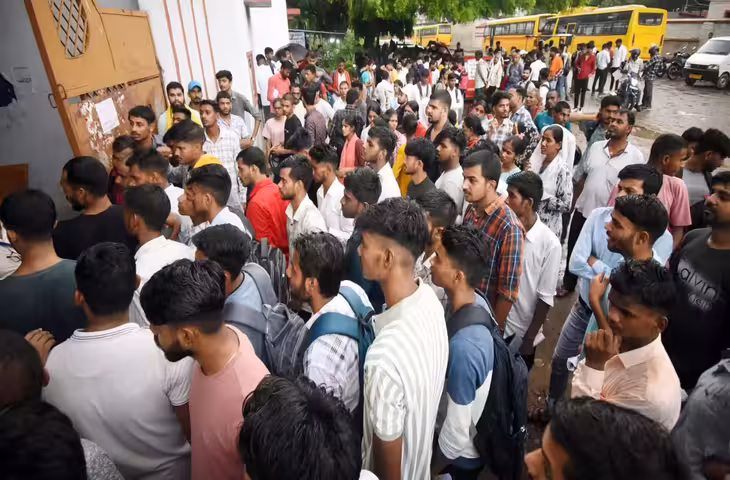 Rojgar Mela: नौकरी की तलाश कर रहे युवाओं के लिए सुनहरा मौका, आज से शुरू मेगा जॉब फेयर, 20 हजार वैकेंसी