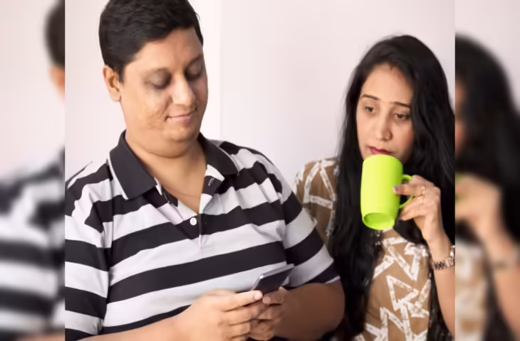 बीवी को धोखा दे रहा था पति, पत्नी ने बर्थडे पर दिया अनोखा तोहफा, खुला रह गया धोखेबाज का मुंह!