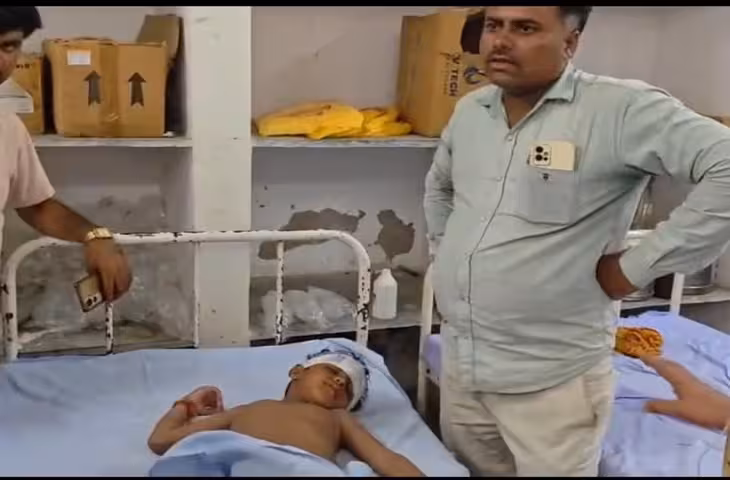 पतंग लूटते समय 45 फीट गहरे बोरवेल में गिरा बच्चा, पांच घंटे चला रेस्क्यू ऑपरेशन