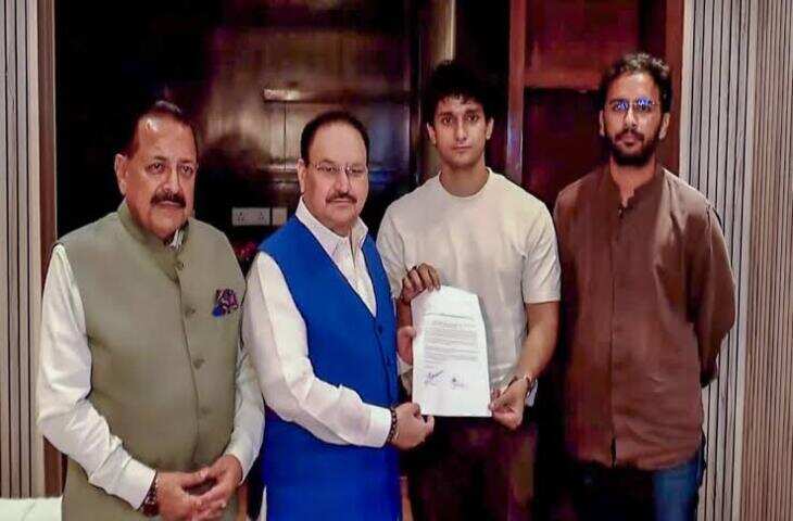 'रेजिग्नेशन पार्टी' के वीडियो पर सियासत तेज, वीडियो में जाने CJP के जश्न पर BJP ने उठाए सवाल; सौरव दास बोले- 'यही है Gen-Z का अंदाज'