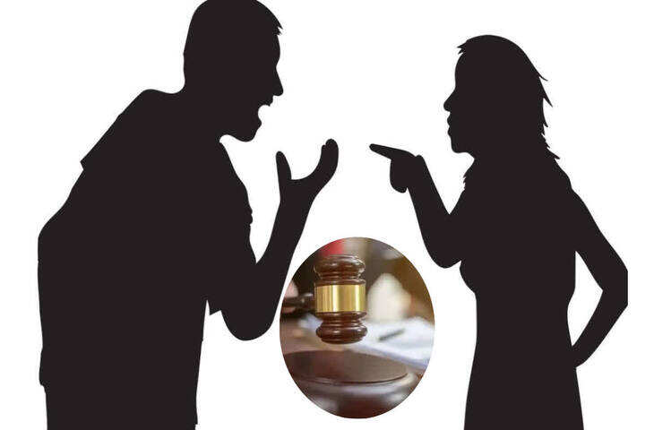 Vastu Tips: पति-पत्नी के रिश्ते में बढ़ रही दूरियां तो दक्षिण-पश्चिम दिशा पर दें ध्यान, जानें वास्तु के उपाय