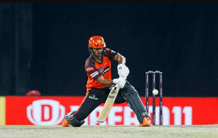 "LSG--11144" "LSG VS SRH0101011" "LSG VS SRH--111" "SRH-1-111"