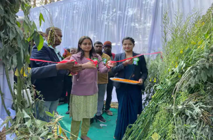 Jamshedpur शंकरपुर में एक दिवसीय जिला स्तरीय किसान मेला सह प्रदर्शनी का आयोजन किया गया