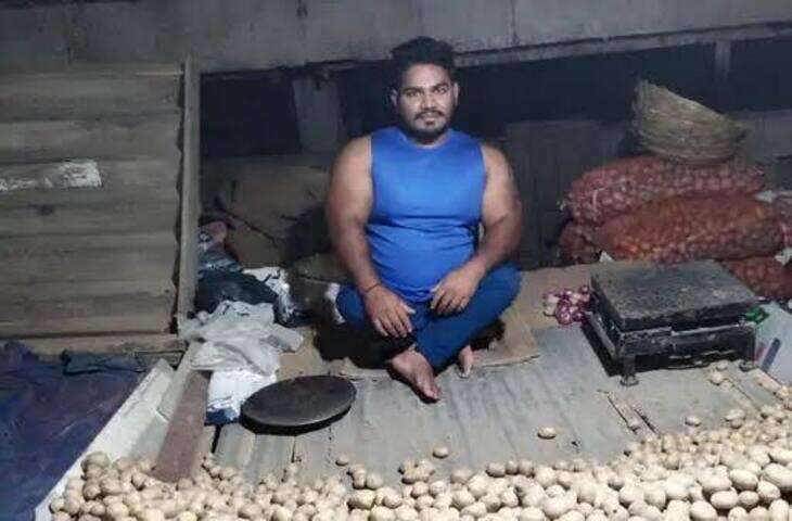 सब्जी बेचकर बेटे को बनाया अंतरराष्ट्रीय खिलाड़ी, मां की मेहनत रंग लाई; कभी &lsquo;झंडूआ&rsquo; कहने वाले अब सम्मान से बुलाते हैं &lsquo;झंडू जी&rsquo;