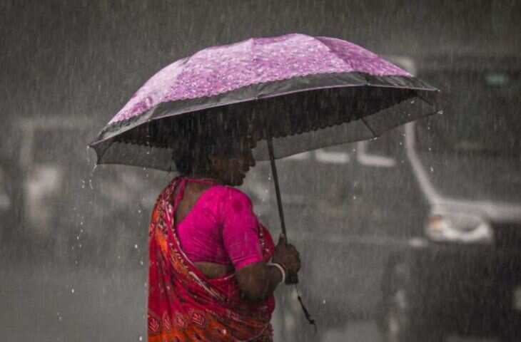 Weather Update Today: 12 राज्यों में भारी बारिश और आकाशीय बिजली का खतरा, जाने दिल्ली से बिहार तक के मौसम का हाल&nbsp;