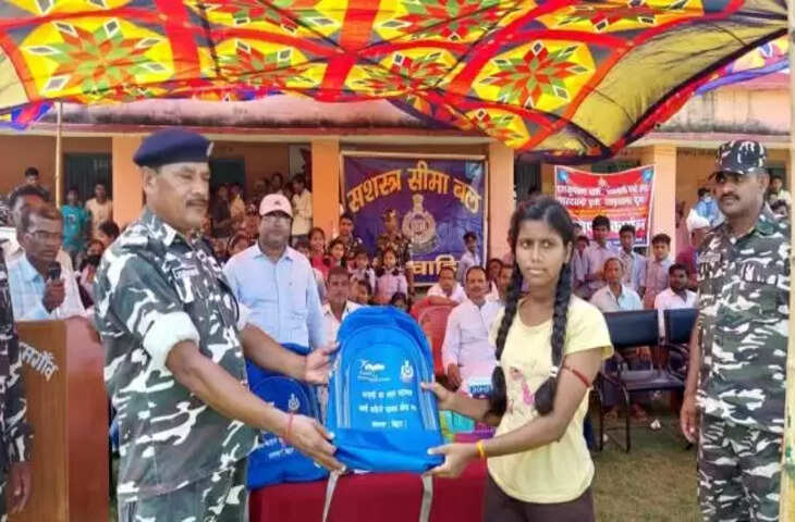 What kind of stupid question is this? Rekha had given some answer on relation with Amitabh, then took over the matter