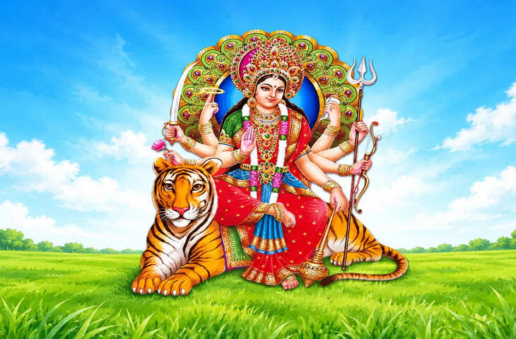 शिव का त्रिशूल, विष्णु का चक्र&hellip; मां दुर्गा को किस देवता ने दिया कौन-सा अस्त्र?