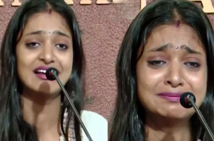 'तो क्या मुझसे रेप करवाओगे....'&nbsp;मोनालिसा का डायरेक्टर सनोज मिश्रा पर बड़ा आरोप, इंडस्ट्री में मचा हड़कंप