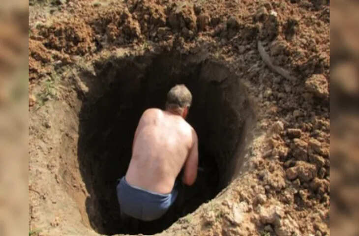 युद्ध के डर से जमीन में गाड़ दिया था खजाना, पोते ने 80 साल बाद ढूंढ निकाला