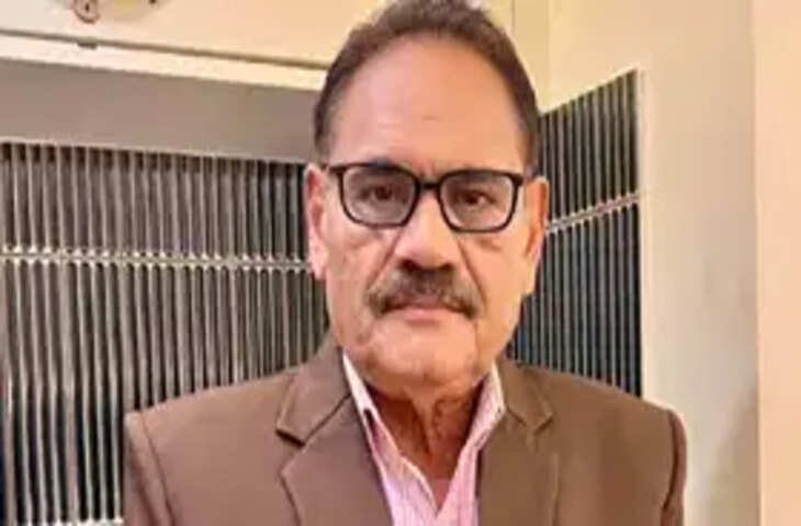 मुश्ताक खान के अंतिम संस्कार में पहुंचे कम सितारे: रजा मुराद का बॉलीवुड स्टार्स पर फूटा गुस्सा, दिया कड़ा बयान