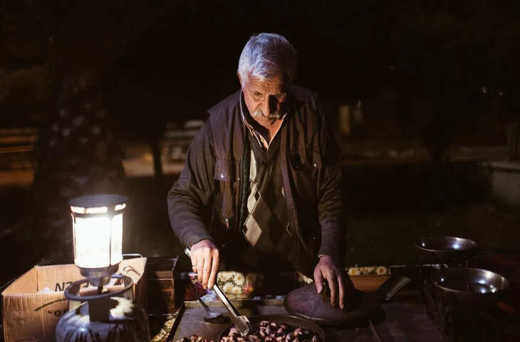 बंदे की ईमानदारी देख विदेशी भी हो गया फैन, लोग बोले- ऐसे लोग देश के हीरो होते हैं