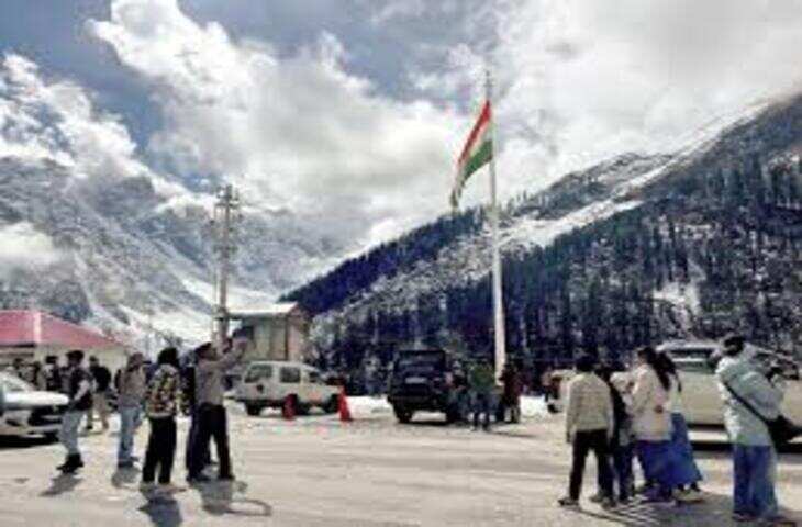 कोटकासिम में अंधड़ के साथ बारिश, ओले भी गिरे &mdash; जनजीवन प्रभावित, देखें वीडियो