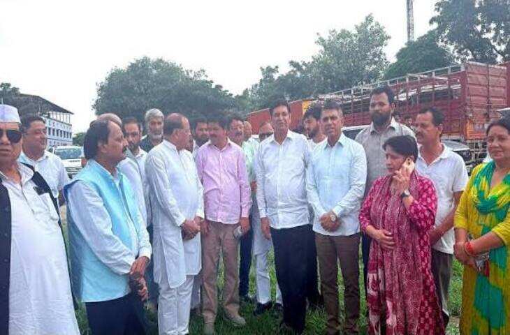 देहरादून में राहुल गांधी का युवाओं को संदेश: '1% लोग पेपर लीक करते हैं, वीडियो में जाने सजा 99% ईमानदार छात्रों को मिलती है'