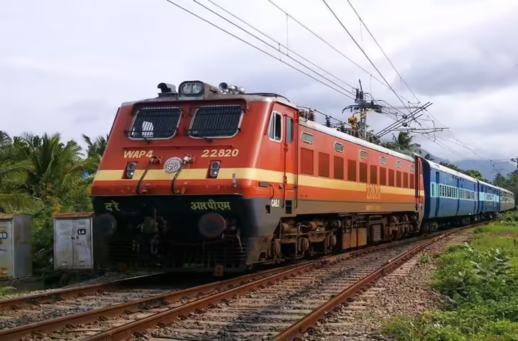 झारखंड में रेल यात्रियों को बड़ी राहत: दक्षिण पूर्व रेलवे ने लाइन ब्लॉक की सूचना अब 2 महीने पहले देने की शुरुआत की