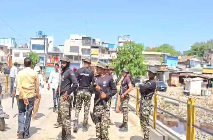 बकरीद पर कुर्बानी के बाद मोसम नदी का पानी हुआ लाल, मालेगांव में तनाव; पुलिस बल तैनात