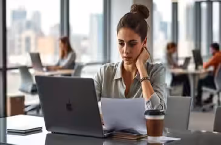 IBPS Vacancy: बिना लिखित परीक्षा के पाएं ₹73 हजार की सैलरी वाली जॉब, वॉक-इन इंटरव्यू के लिए ऐसे करें तैयारी