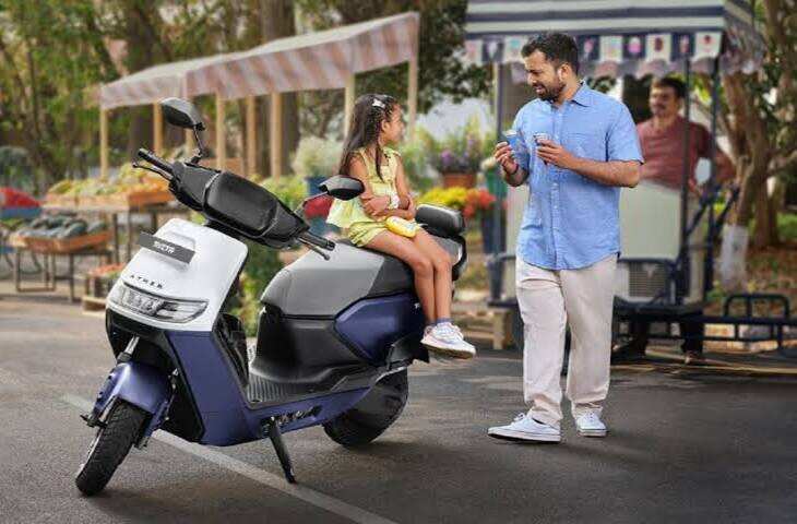 Honda UC3 Electric Scooter: भारत में पेटेंट हुआ होंडा का नया इलेक्ट्रिक स्कूटर, 122Km रेंज और 80Km की टॉप स्पीड से मचाएगा तहलका