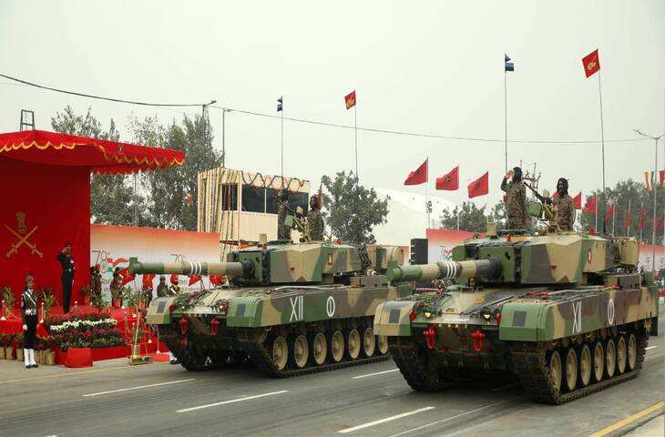 जयपुर में आर्मी डे परेड की फुल ड्रेस रिहर्सल सफल, वीडियो में देखें महल रोड पर दिखी सेना की ताकत और अनुशासन