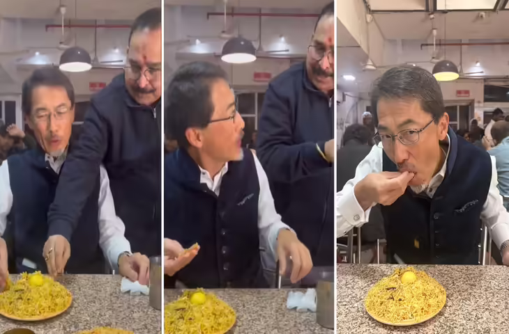 जापान के राजदूत बने देसी! हाथों से खाई बिरयानी,&nbsp;स्वाद चखते ही दिया ऐसा रिएक्शन मिनटों में वायरल हो गया वीडियो&nbsp;