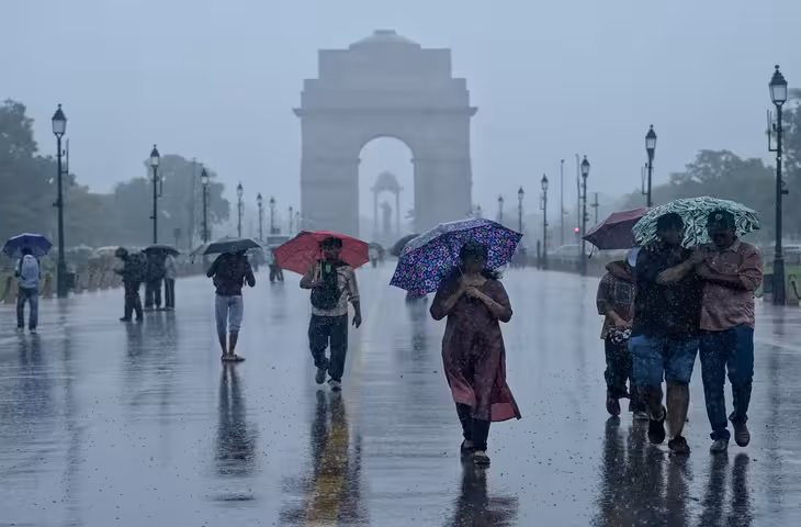 स्वतंत्रता दिवस पर दिल्ली के मौसम का मिजाज बदलेगा, पतंगबाजों के लिए राहत की खबर