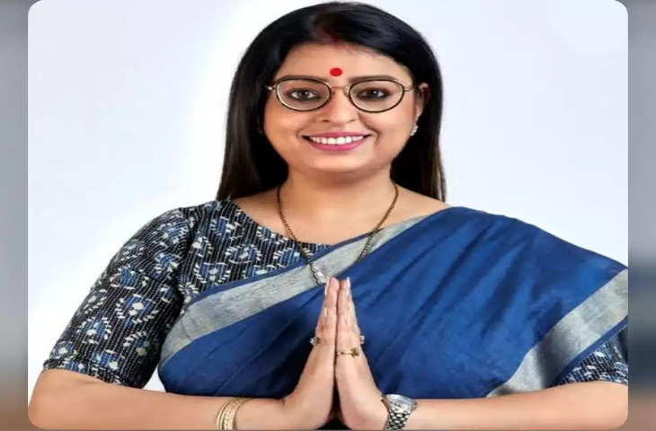 ममता बनर्जी के ख़िलाफ़ भवानीपुर सीट से भाजपा उम्मीदवार प्रियंका टिबरेवाल को निर्वाचन आयोग का नोटिस