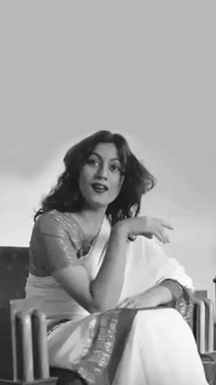 Madhubala Wallpaper - Download to your mobile from PHONEKY