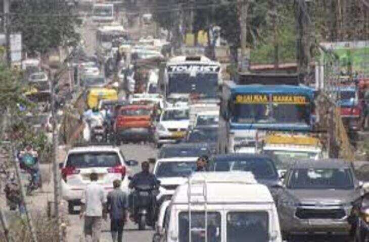 Rishikesh 500 से अधिक वाहनों को प्रशासन ने शहर में घुसने से रोका, यात्री परेशान