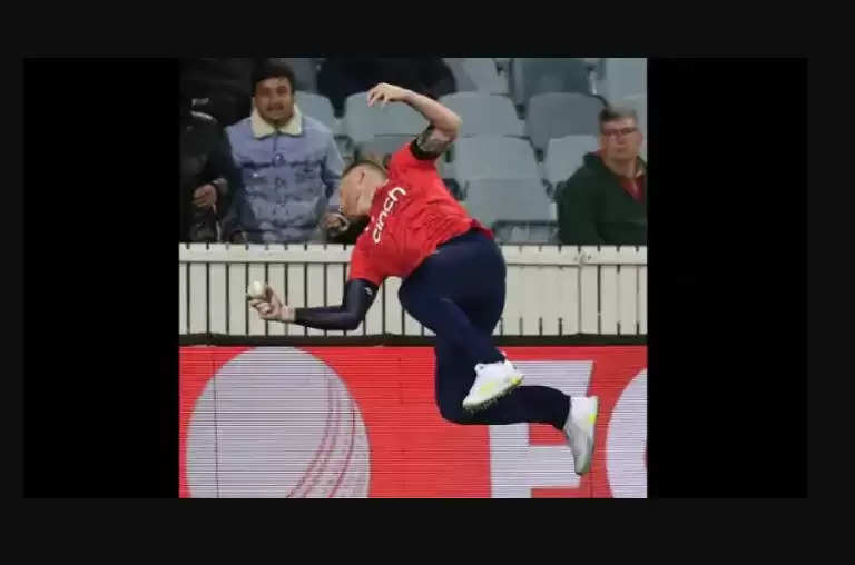 eng vs aus  by   catch ben stokes--11