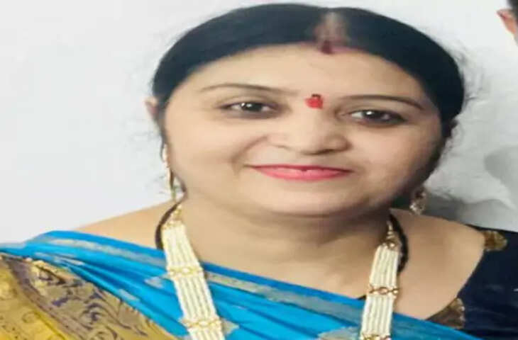 इंदौर में दर्दनाक सड़क हादसा: कार ने बाइक को मारी टक्कर, महिला की मौत; 200 फीट तक घसीटा