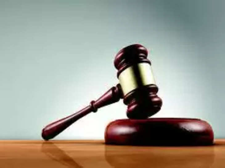 Kochi अदालत की अवमानना: केरल हाईकोर्ट ने मुख्य सचिव को व्यक्तिगत रूप से पेश होने को कहा