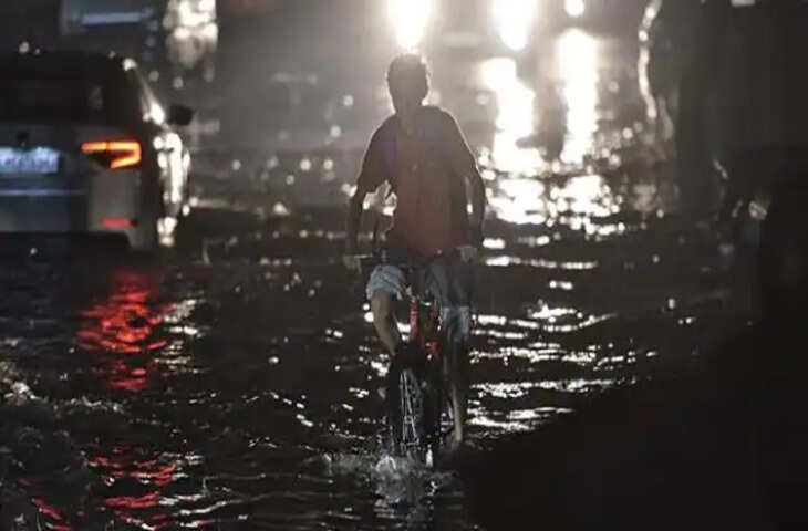 Kolkata पानी से भरी गली से गुजर रही थीं दो नाबालिग लड़कियां करंट लगने से हुई मौत