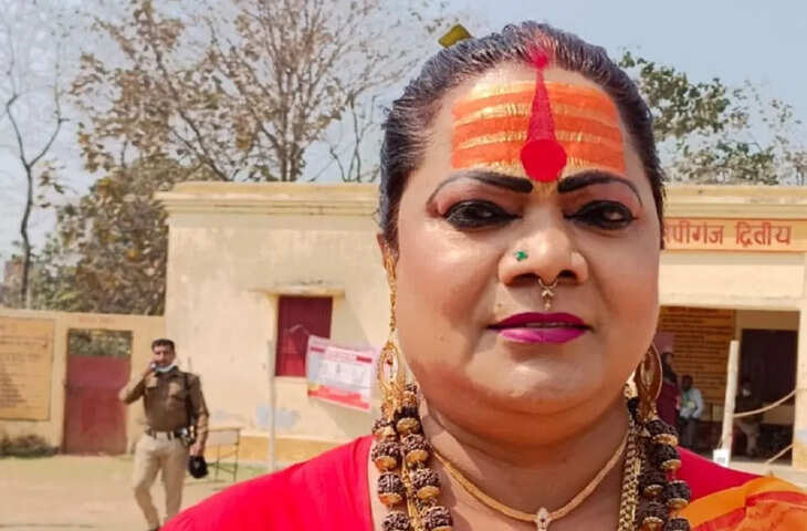 महाकुंभ के सेक्टर 9 में स्थित किन्नर अखाड़े की महामंडलेश्वर कल्याणी नंद गिरी उर्फ छोटी मां पर 