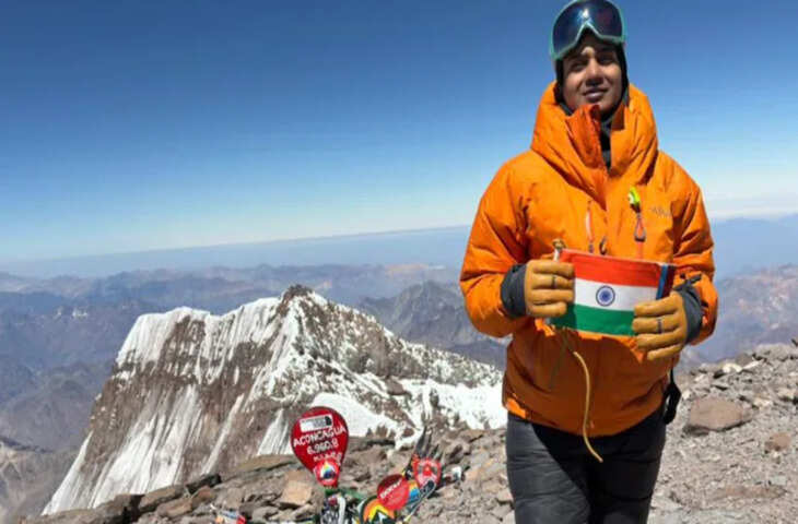 उदयपुर की मनस्वी अग्रवाल ने अकोन्कागुआ पर तिरंगा फहराकर राजस्थान का नाम रौशन किया