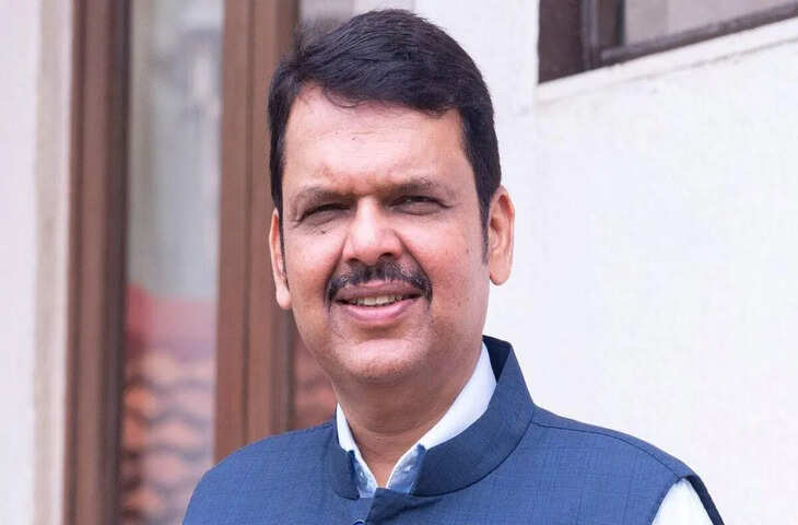 महाराष्ट्र में कानून-व्यवस्था मामलों की समीक्षा, सीएम फडणवीस ने सख्ती के दिए निर्देश