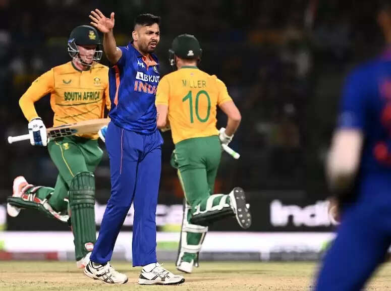 IND vs SA avesh khan-1-111