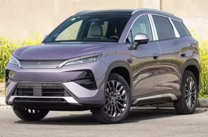 चीनी EV कार ने मचाया धमाल: 5 मिनट चार्जिंग में 710 किमी रेंज मिलेंगे और भी कई स्मार्ट फीचर्स, जानिए कीमत&nbsp;