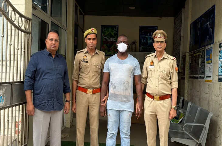 नोएडा में अंतरराष्ट्रीय साइबर ठग गिरफ्तार, मैट्रिमोनियल साइट्स के जरिए करता था करोड़ों की ठगी