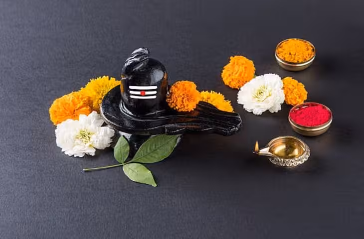 सावन शिवरात्रि व्रत कथा: जानें क्यों खास माना जाता है इस दिन भगवान शिव का पूजन