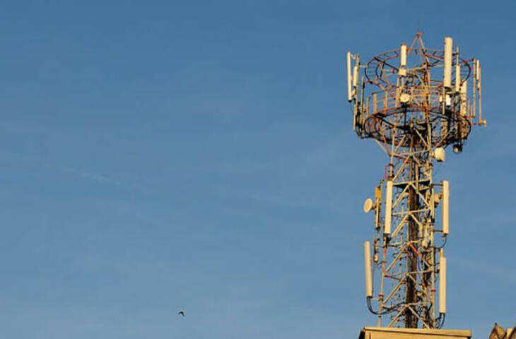 5G Tower की Capacity कैसे बढ़ाती हैं कंपनियां? जानिए Extra Spectrum से लेकर Small Cells तक का पूरा खेल