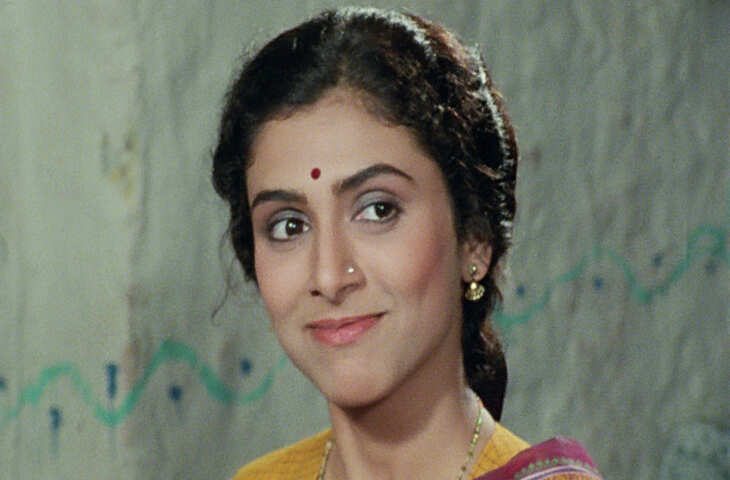 Happy Birthday Supriya Pilgaonkar : इंडस्ट्री में&nbsp;'तू तू मैं मैं' कर मशहूर बनी सुप्रिया, अब&nbsp;बेटी भी करती है&nbsp;ओटीटी पर राज&nbsp;