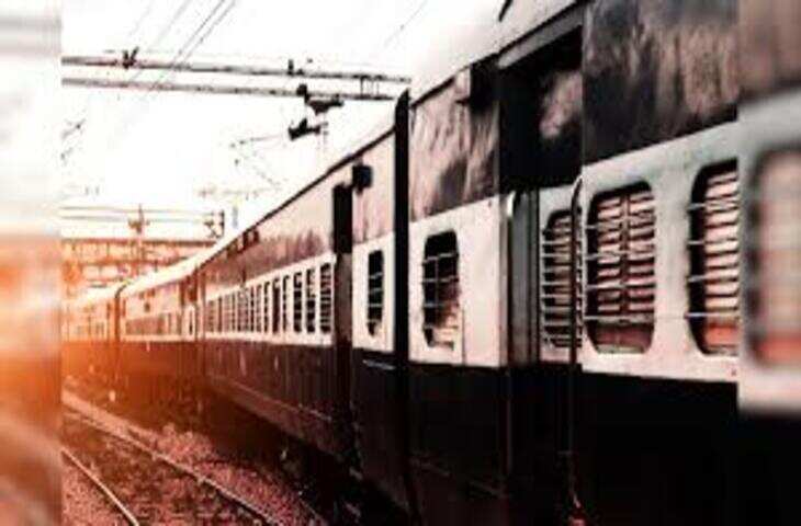 ट्रेन में अगर झगड़ा हो जाए तो किस से और कहां करें शिकायत, RPF है गलत जवाब, यहां जानिए क्या कहता है नियम ?